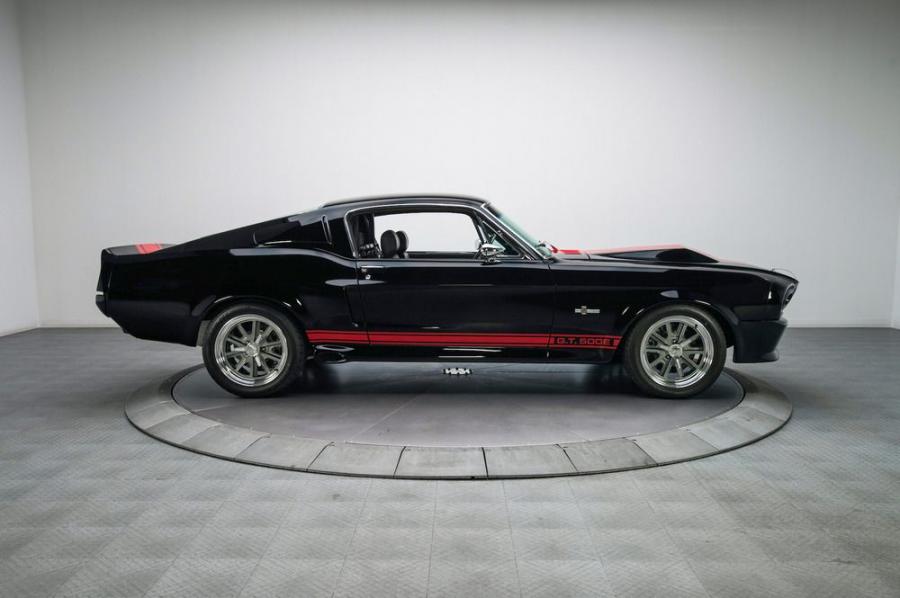  Shelby GT500E Super Sport 1967 года  (фото 3 из 5)